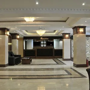 4* Hotel Turist