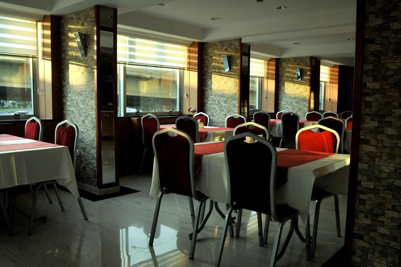 Lion City Hotel Ankara 3*,